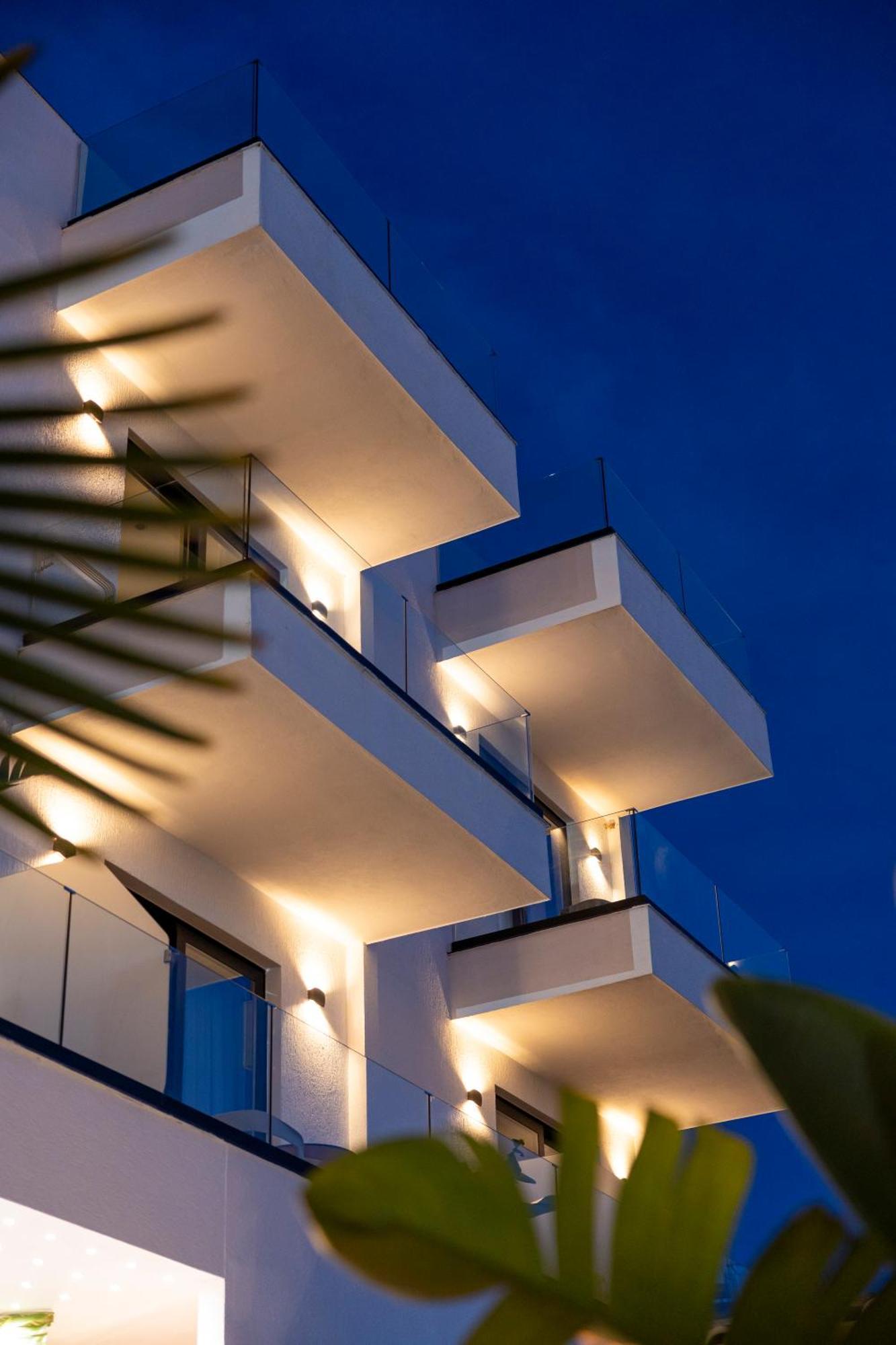 Bora Bora Hotel Ksamil Exterior photo